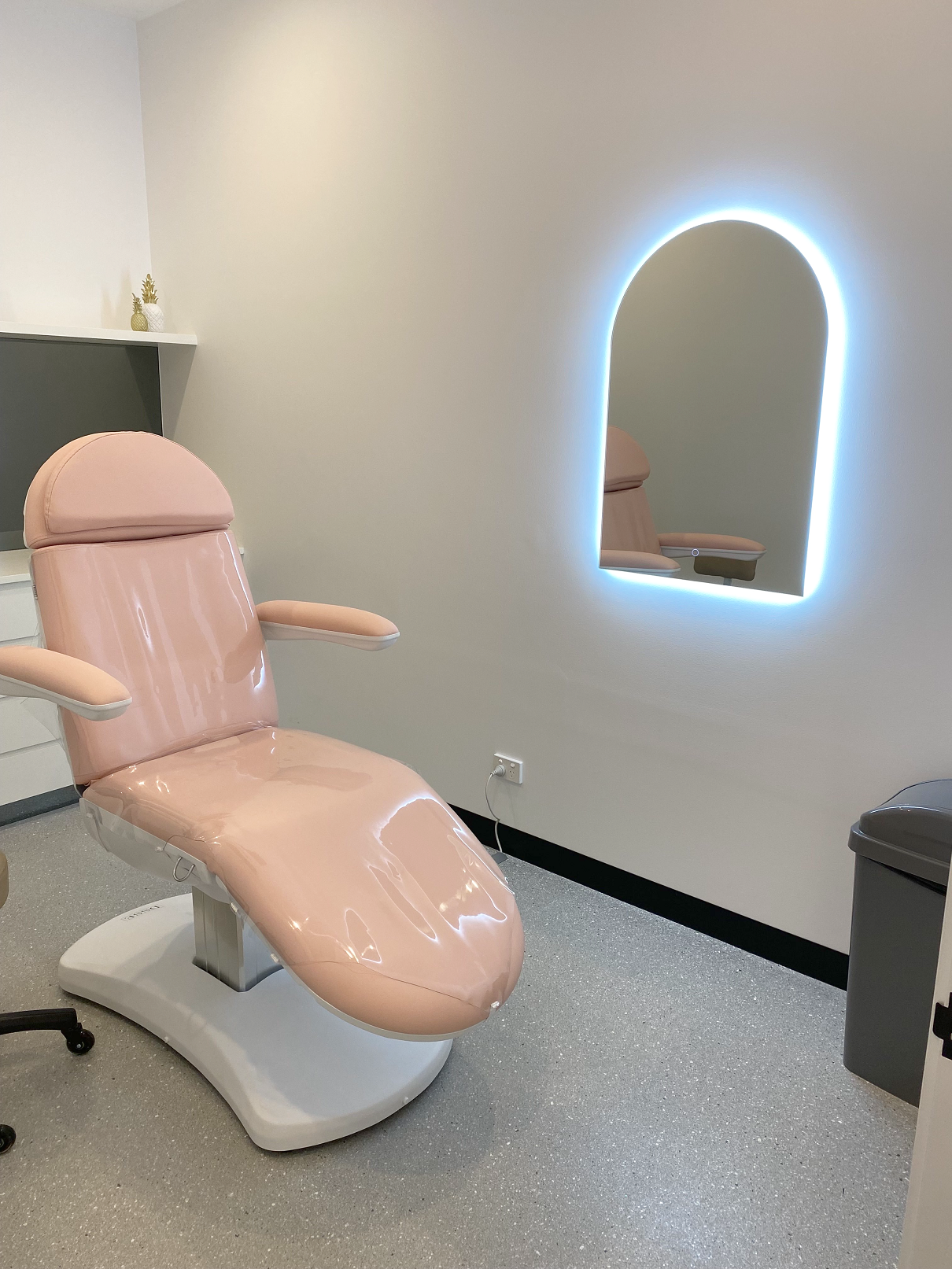 LA Lips Cosmetic Clinic, Kenmore, QLD