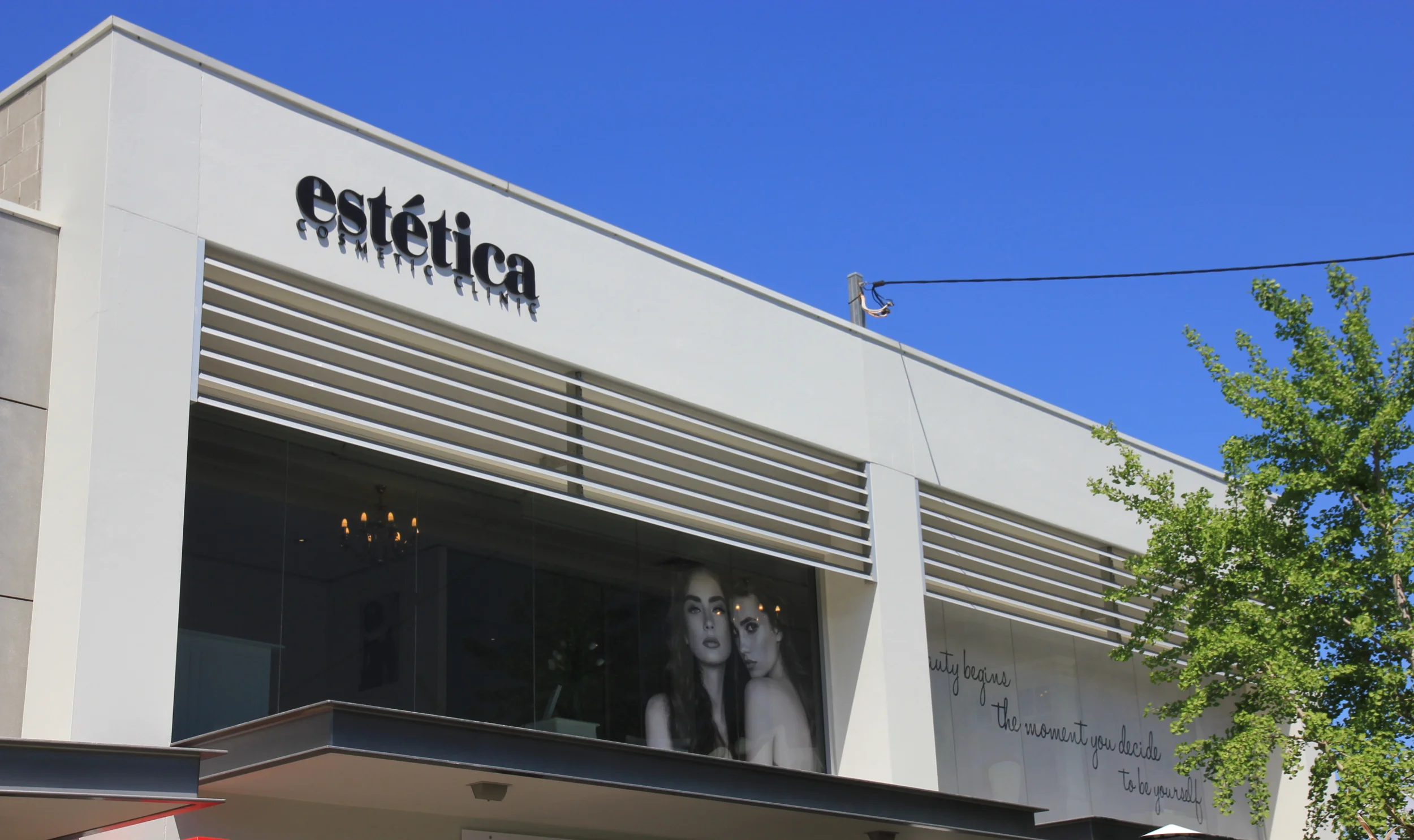 Estética, Liverpool, NSW