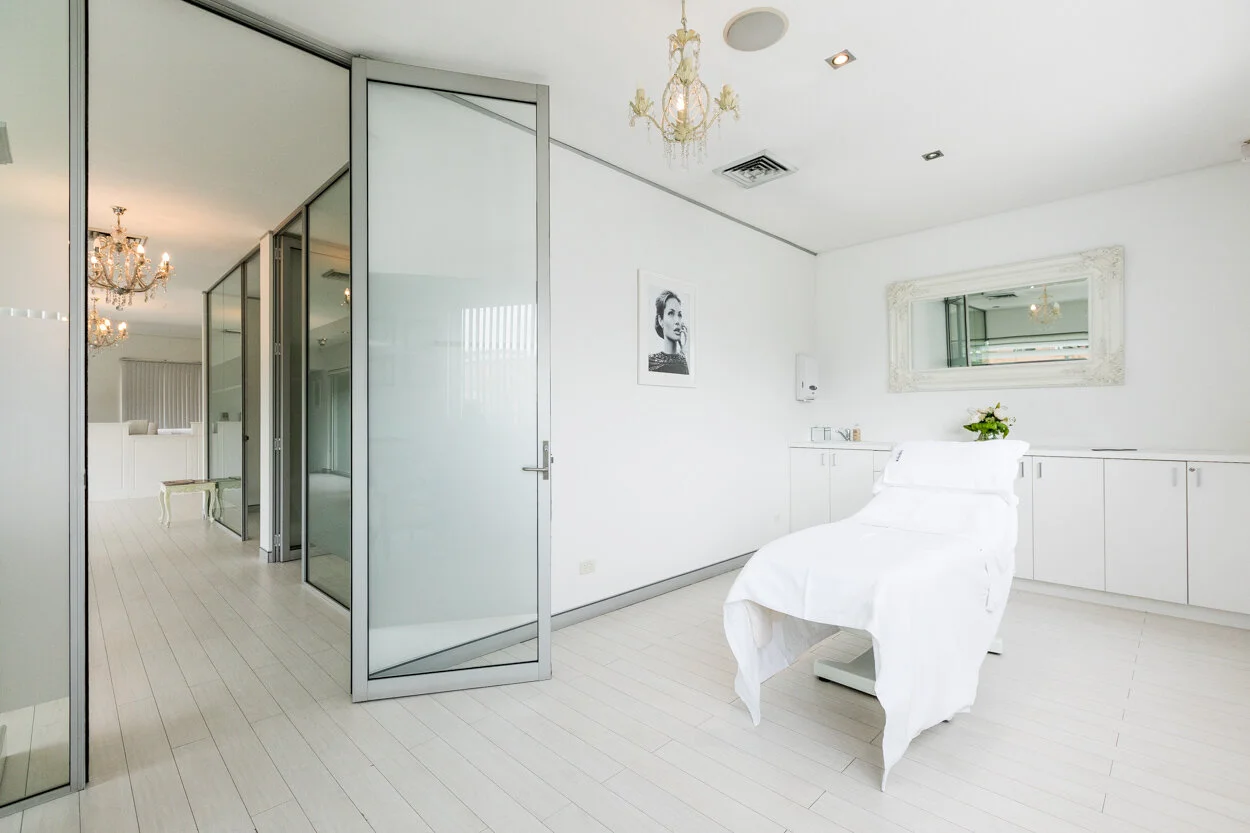 Estética, Liverpool, NSW