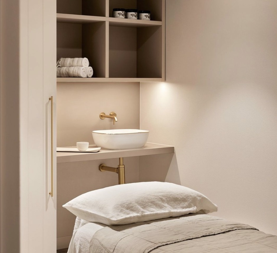 Oo La La Cosmetic & Laser Clinic, Surfers Paradise, QLD