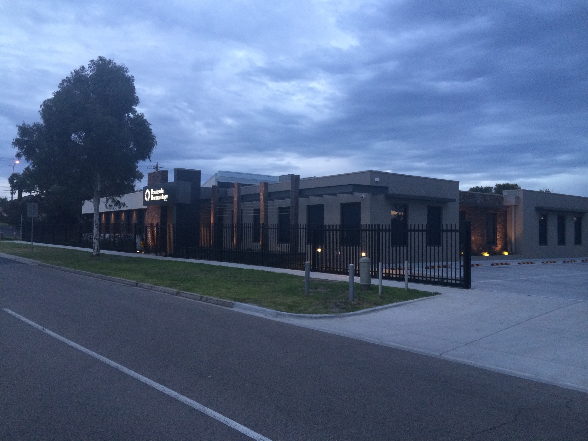Peninsula Dermatology, Frankston, VIC