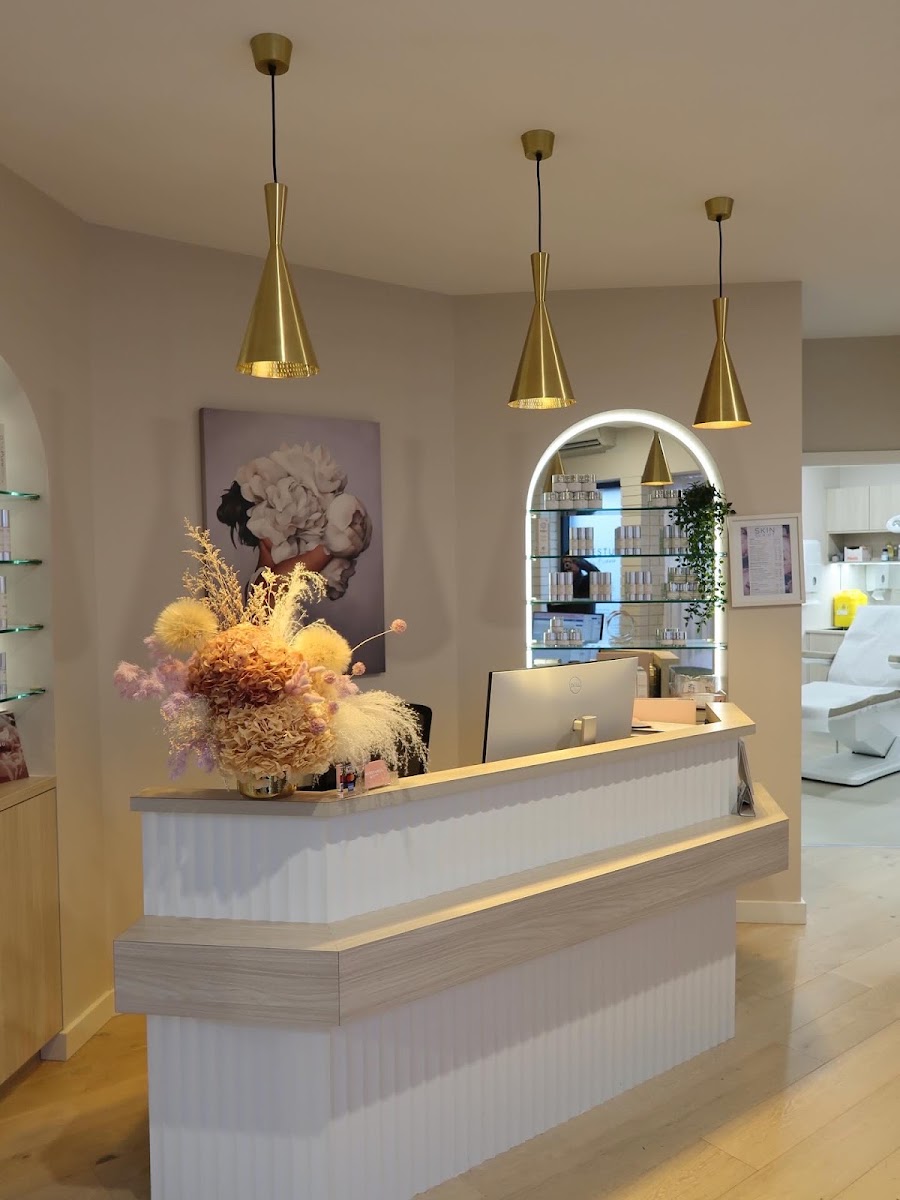 Facestudio By Bronnie, Turramurra, NSW