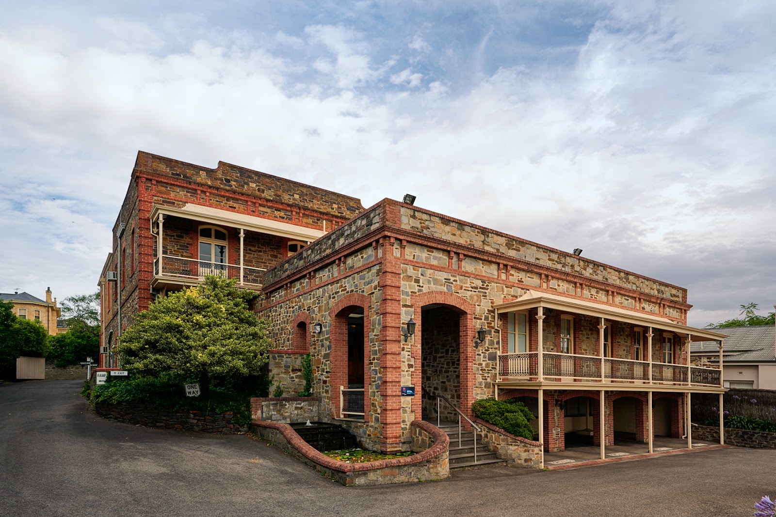 The Medical Hair Institute, Adelaide, North Adelaide, SA