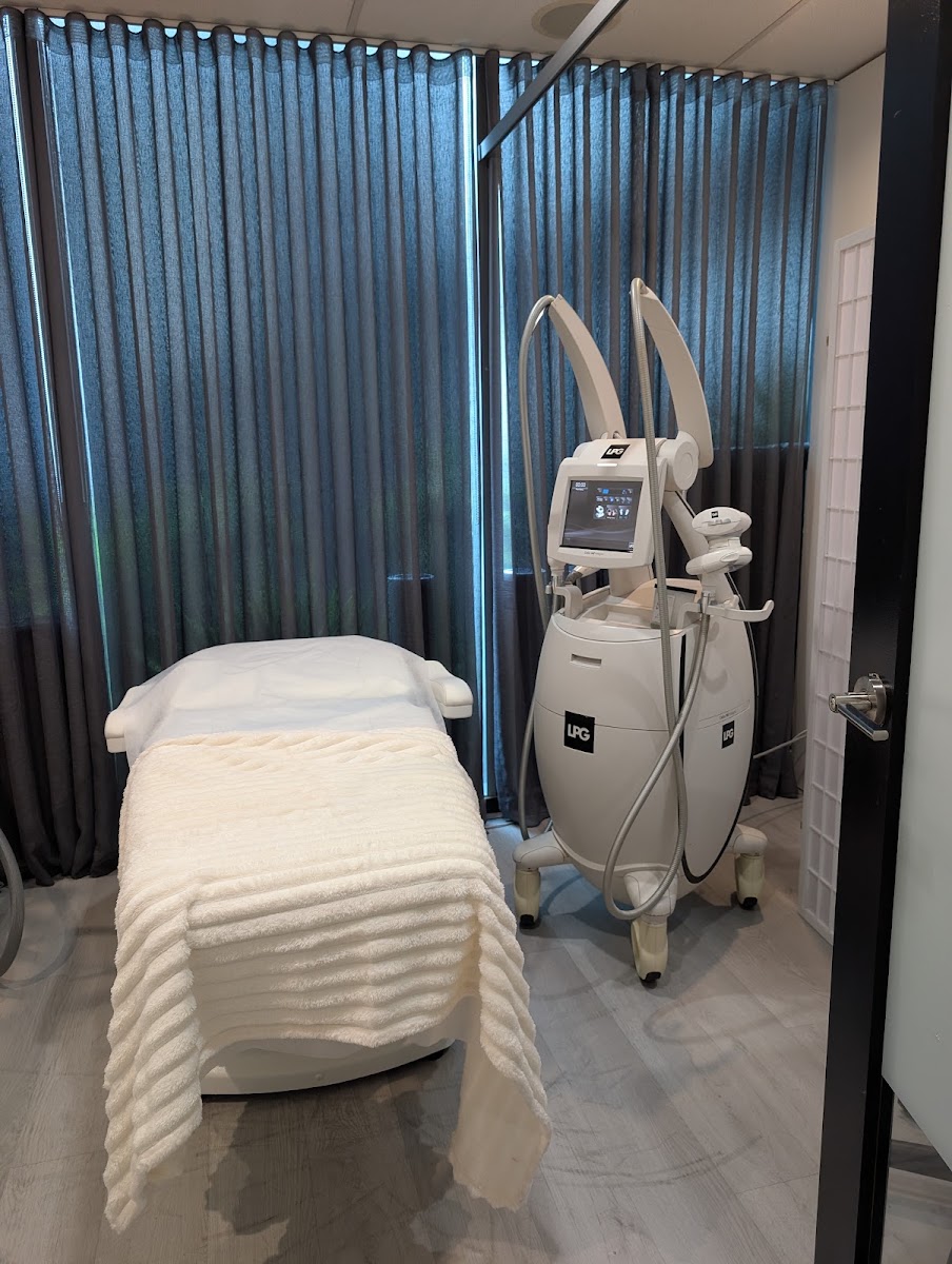 Melbourne Endermologie, (Preston), Preston, VIC