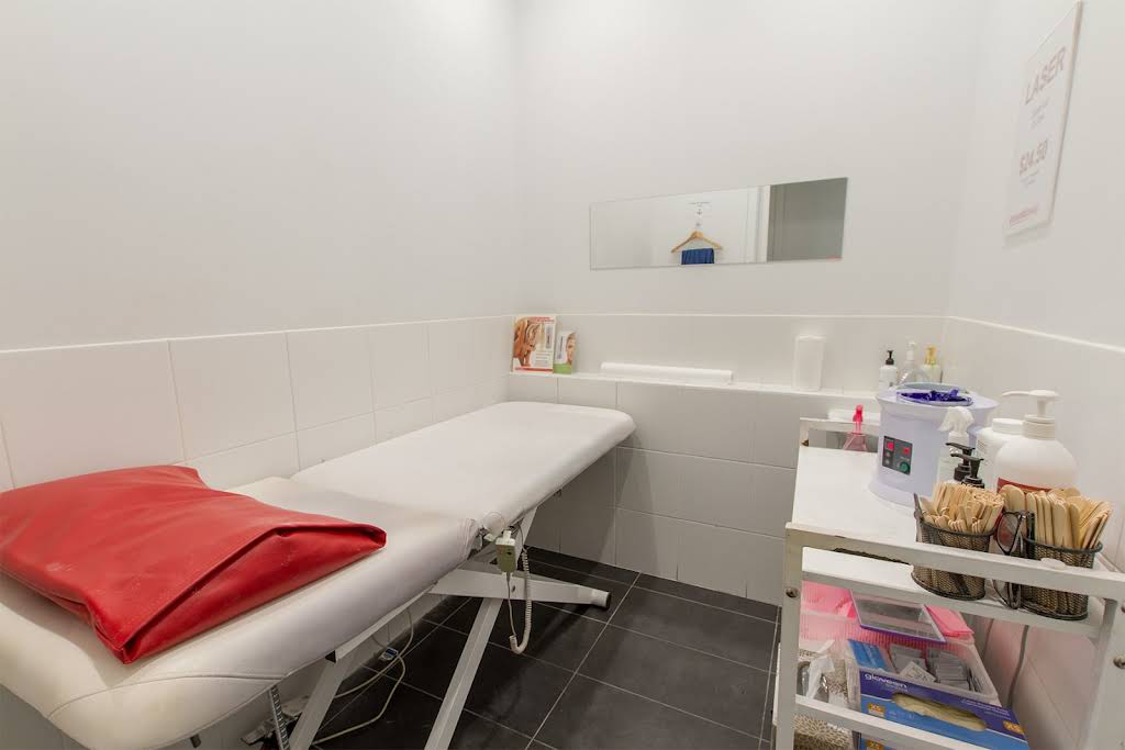 Essential Beauty & Piercing Northland, Preston, VIC