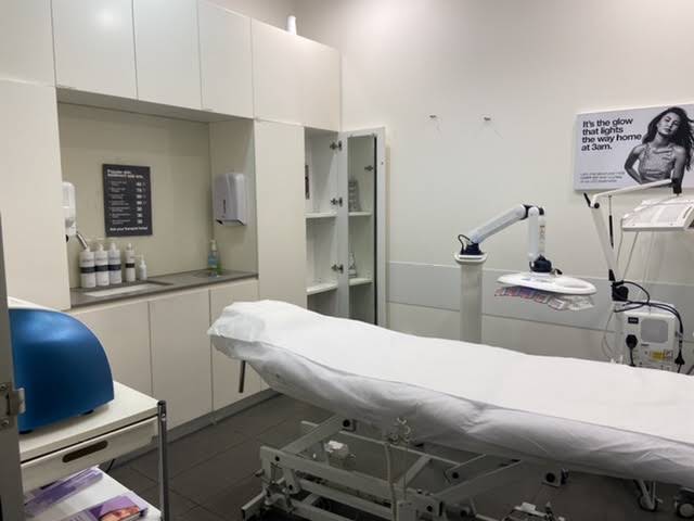 Laser Clinics Australia, Indooroopilly Shopping Centre, Indooroopilly, QLD