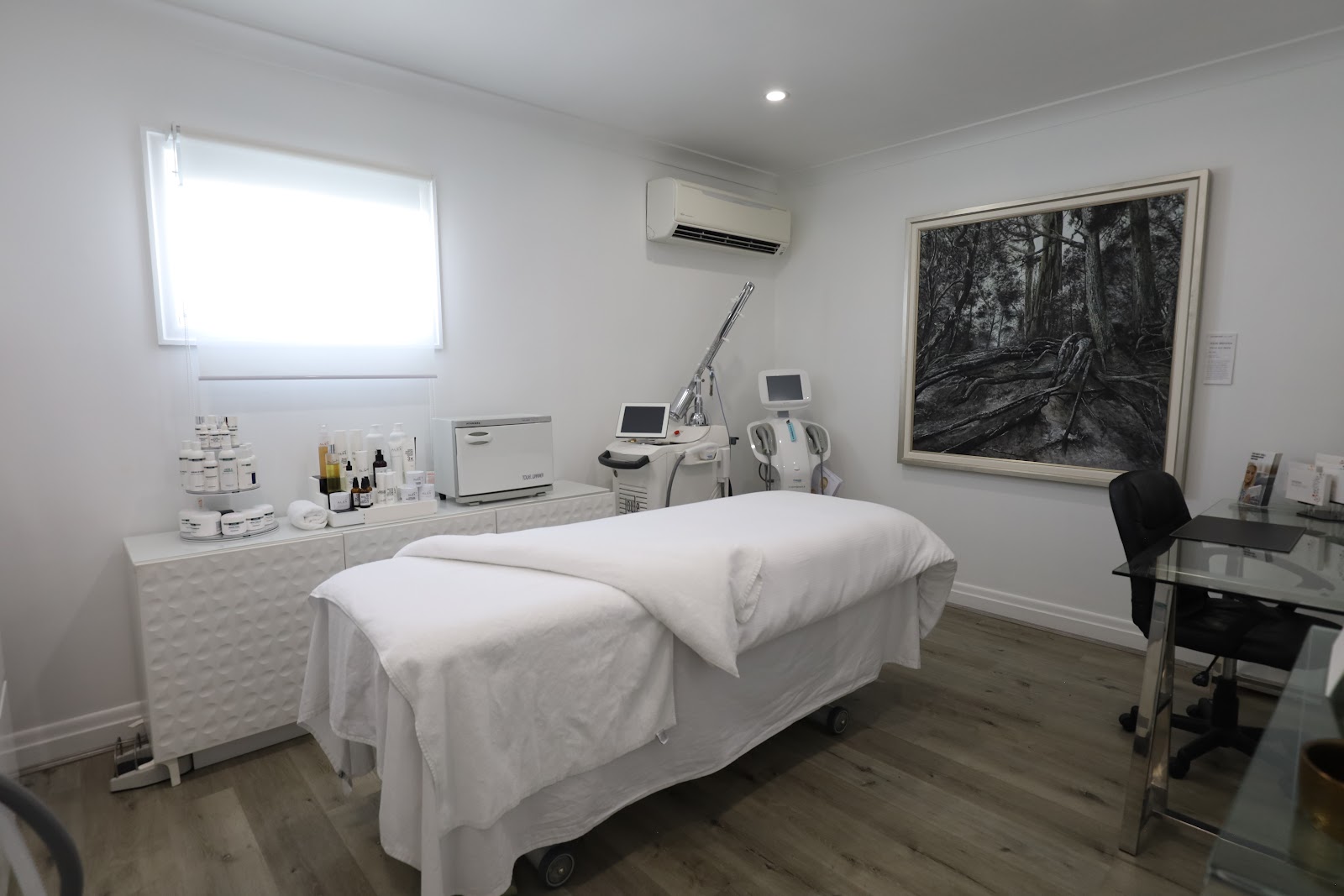 AuzSkin Aesthetic & Dr Umed Cosmetics, Paddington, Paddington, QLD