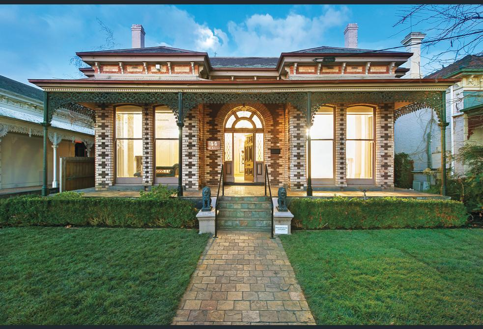 Richard Zinn Plastic Surgery, Windsor, VIC