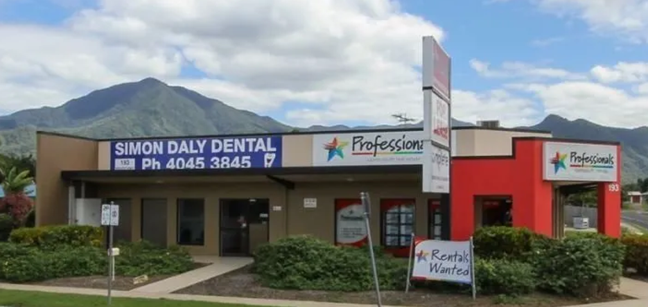 Simon Daly Dental, Edmonton, QLD