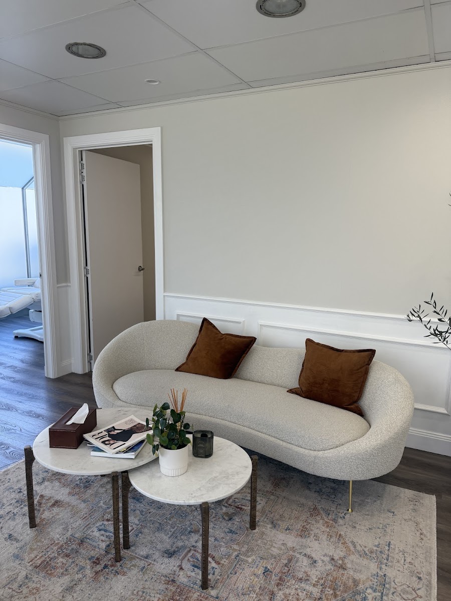 Ageless Clinics, Bondi Junction, NSW