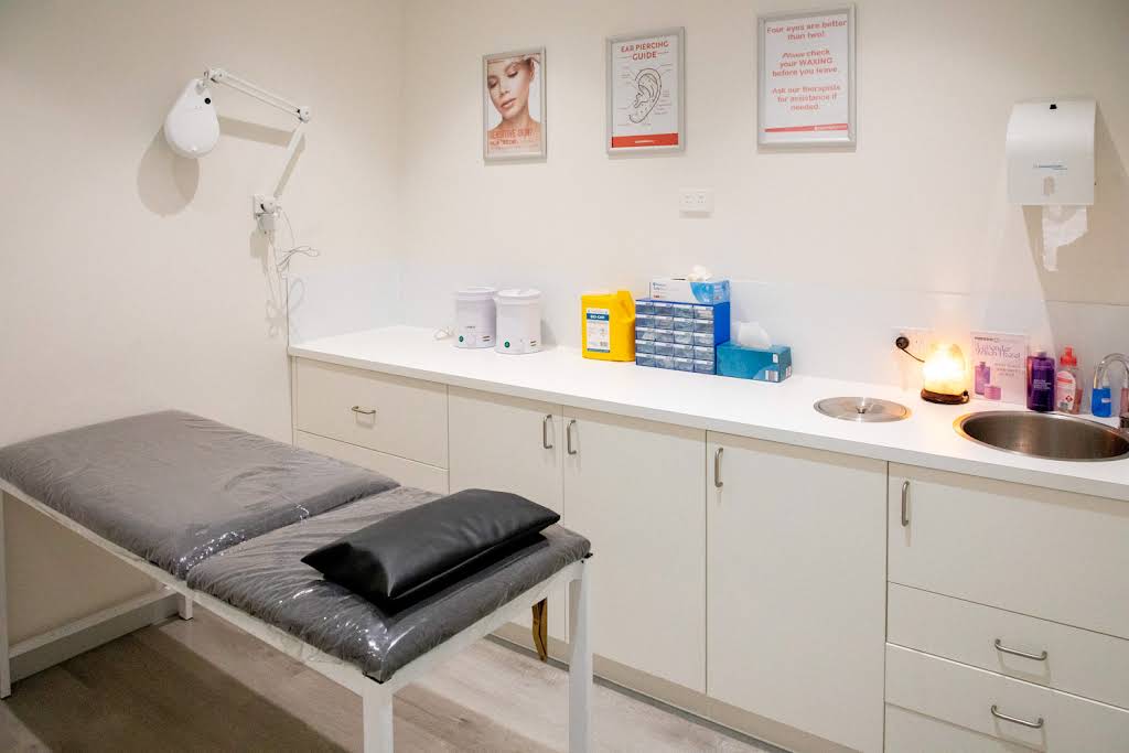 Essential Beauty & Piercing, Frankston, Frankston, VIC