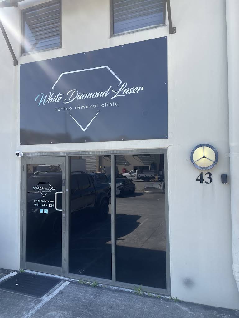 White Diamond Laser, Biggera Waters, QLD
